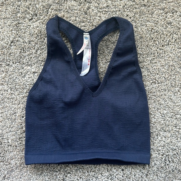 Free People Movement Free Throw Cropped Tank Top Navy - Picture 2 of 2